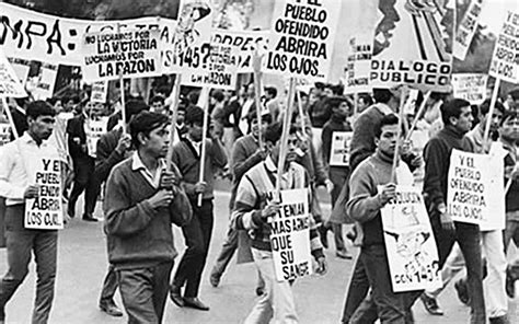 De Movimiento Estudiantil de 1968: Een Oproep tot Democratie en Sociale Rechtvaardigheid die Schokgolven Door Mexico Stuurde